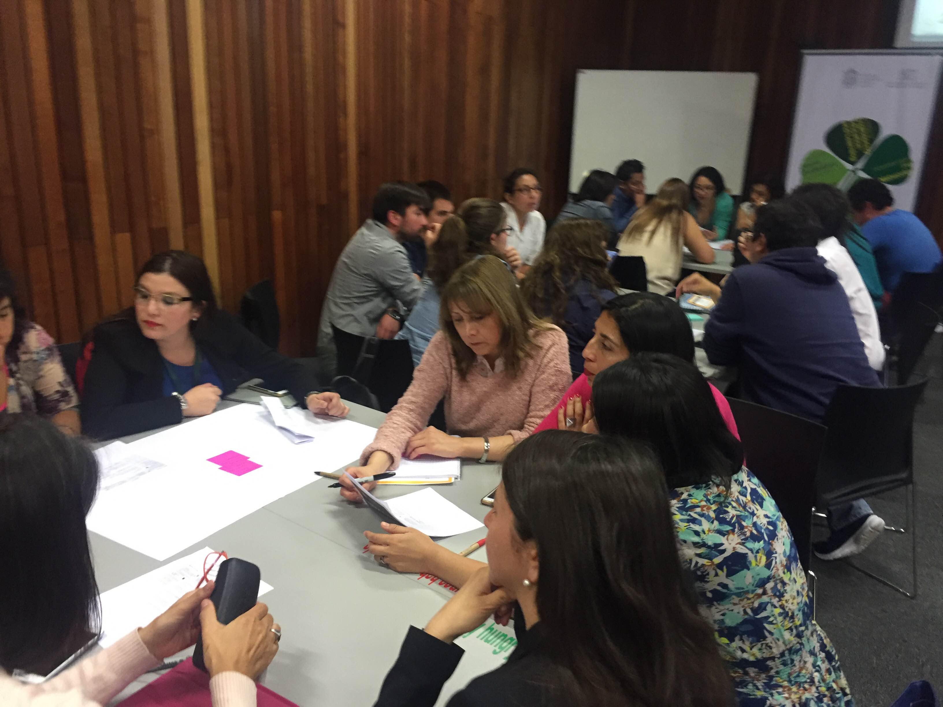 Participantes a taller "Diseño de MOOCs"