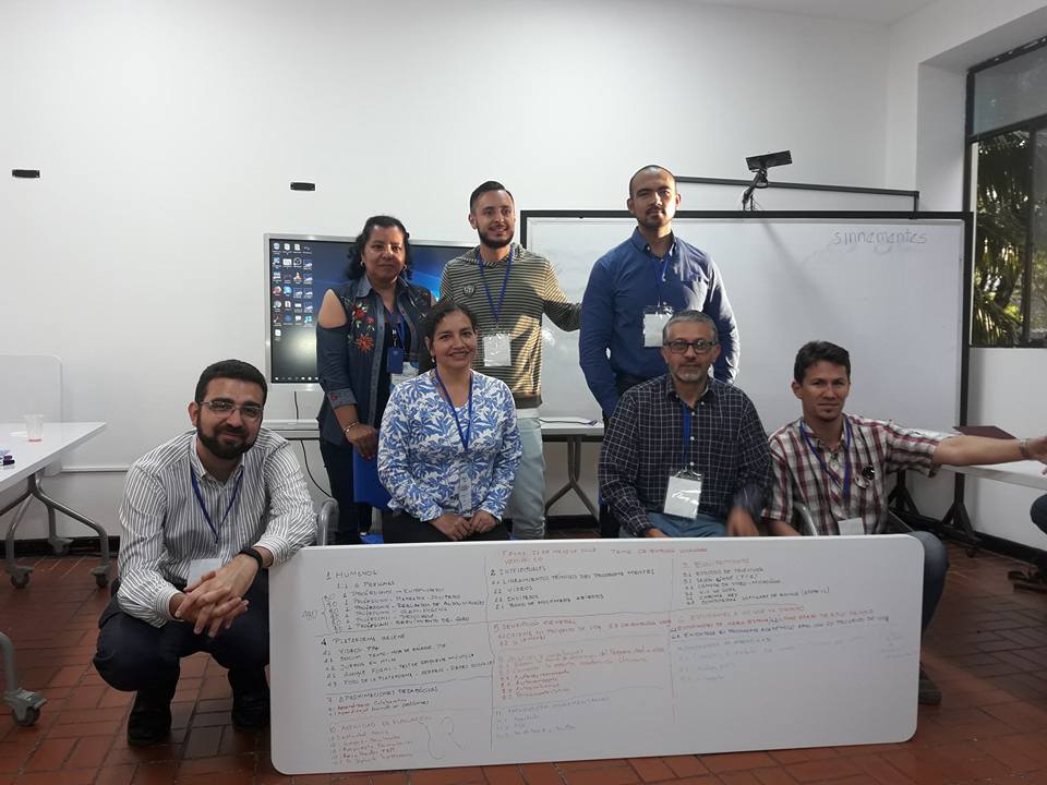 Taller de formación docente y técnico en MOOCs